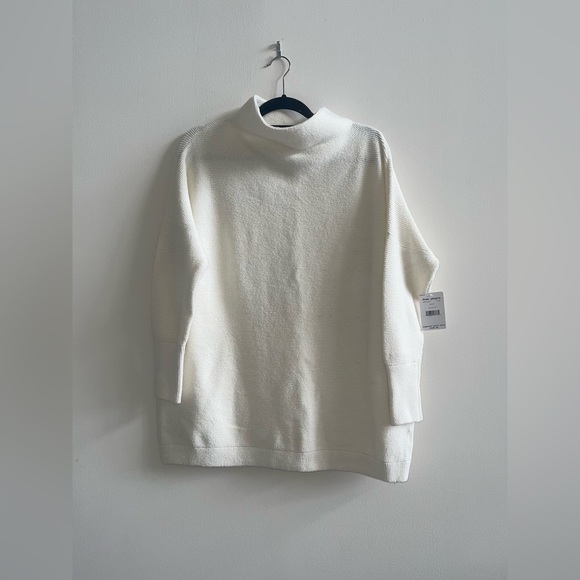 Free People Sweaters - NWT Free People Ecru Ottoman Slouchy Tunic
